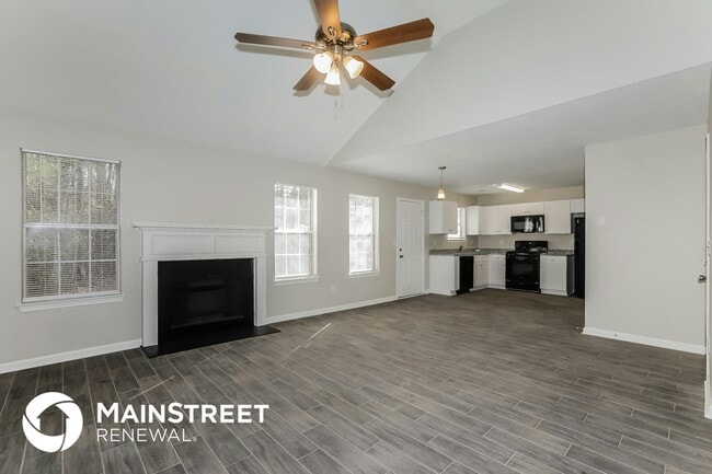 Photo - 2910 Russ Ln