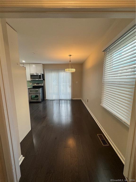 Photo - 41 Nash Pl Unit B