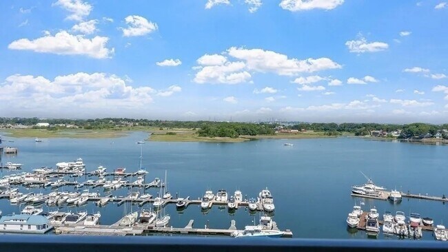 Photo - 200 Cove Way Unit 720