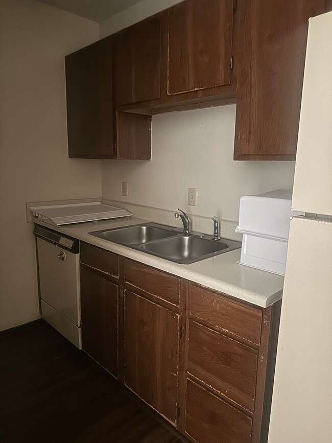 Building Photo - 1 Bed 1 Bath Rental