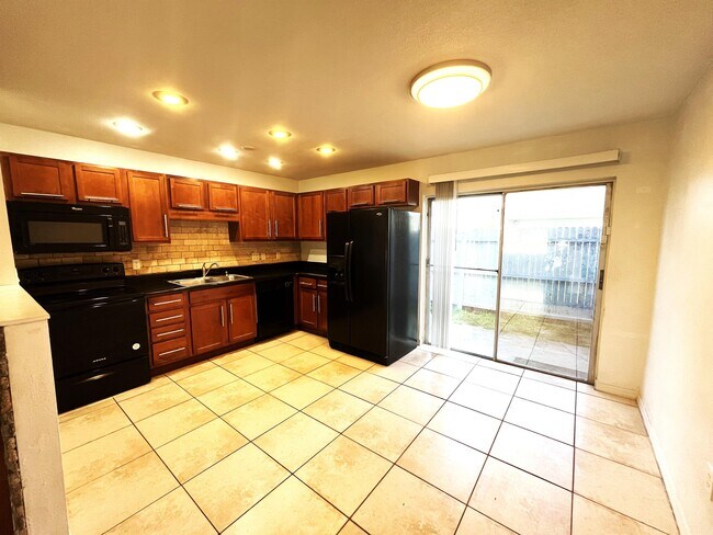 Photo - 1918 Conway Rd