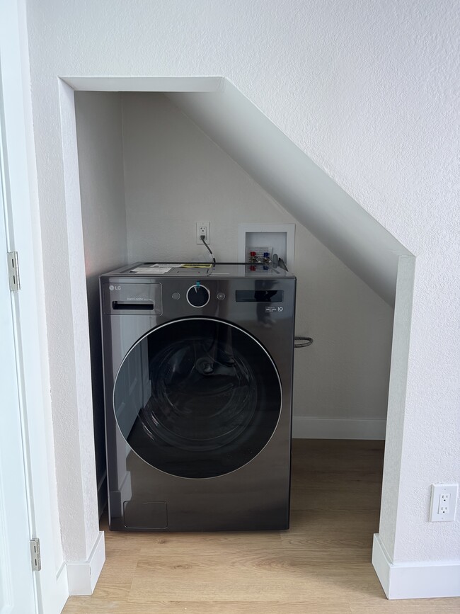 Altadena Townhouse Apartments
