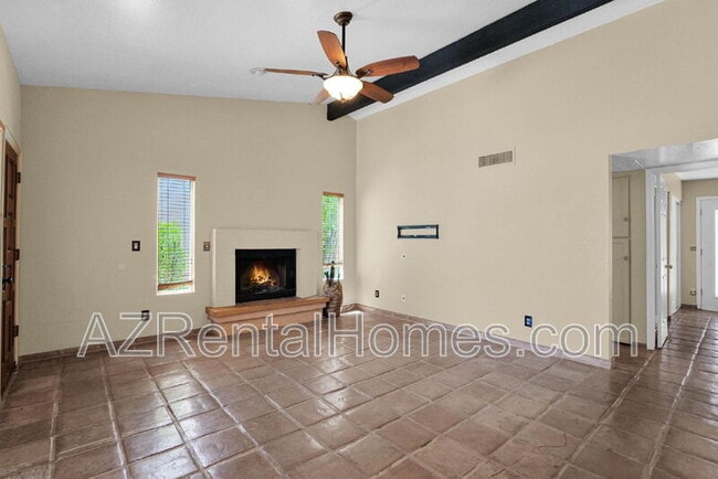 Photo - 2210 E Forge Ave