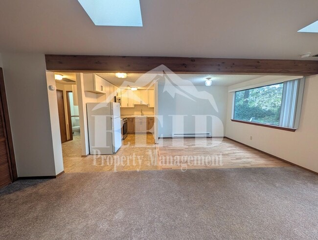 Photo - Illahee6056 Unit A