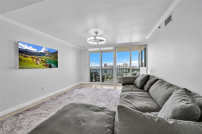 Photo - 19111 Collins Ave Unit 2704