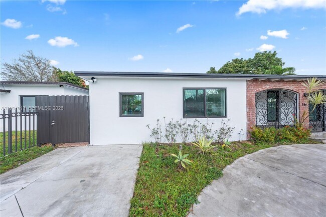 Photo - 161 SW 52nd Ct Unit 161