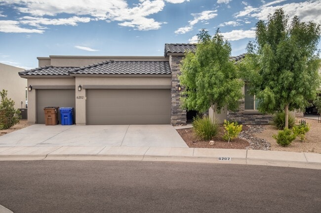 Photo - 6202 Bayberry Rd