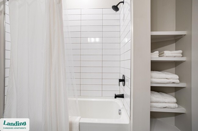 Photo - 1270 Hillcrest Dr Unit 2410