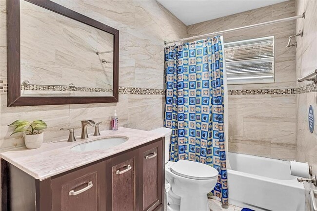 Photo - 6960 SW 15th St