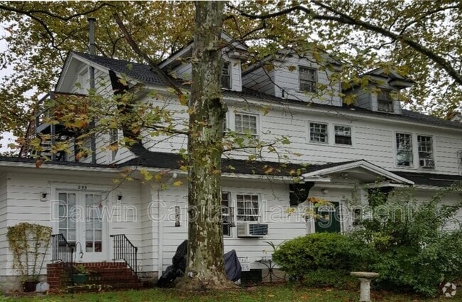 Building Photo - 251 W White Horse Pike Rental