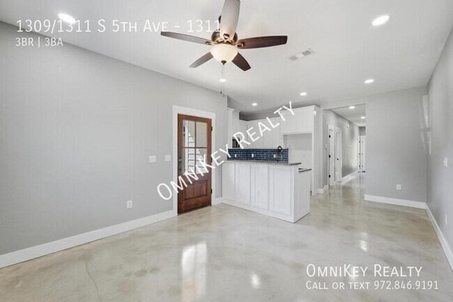 Photo - 1309/1311 S 5th Ave-1311 Unit 1311