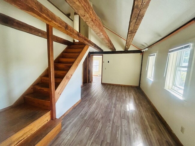 Photo - 156 Main St Unit 2