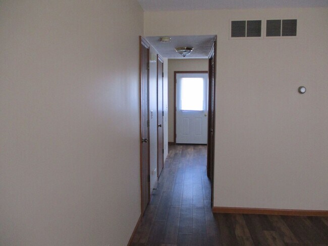 Photo - New Listing!!! 2 Bedroom Townhouse in Albi...