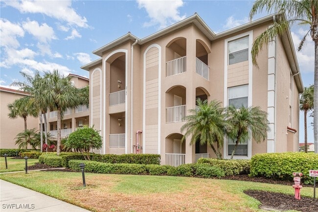 Building Photo - 2740 Cypress Trace Cir Unit 2718 Rental