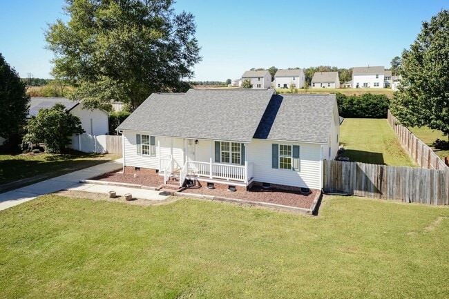 Photo - Updated 3BR/2BA Single Family Home