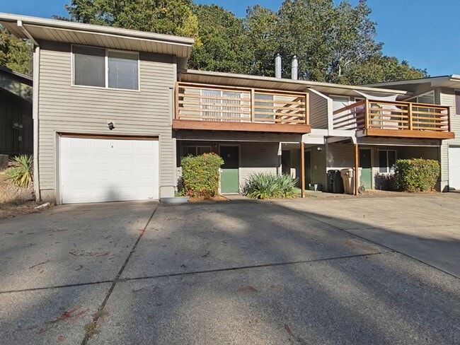 Building Photo - Studio ~ North Corvallis ~ Cat Friendly Unit 2907 NW Glenridge #B Rental