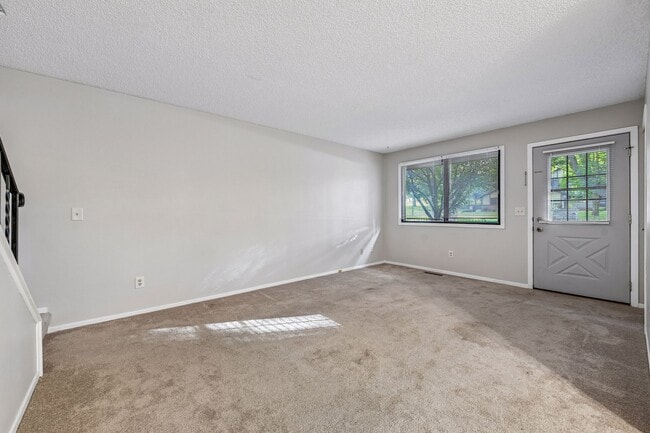 Photo - 13316 Zenith Ln Unit 13316