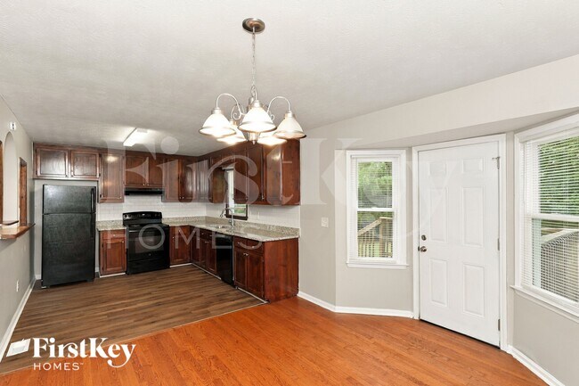 195 Freestone Dr