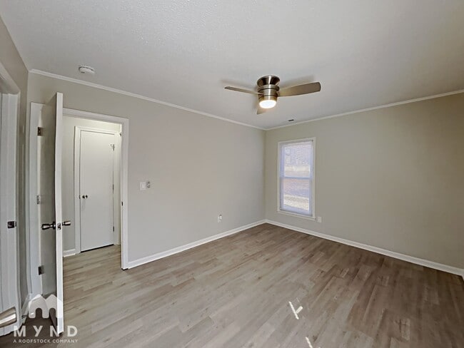 Photo - 8213 Willowlake Ct