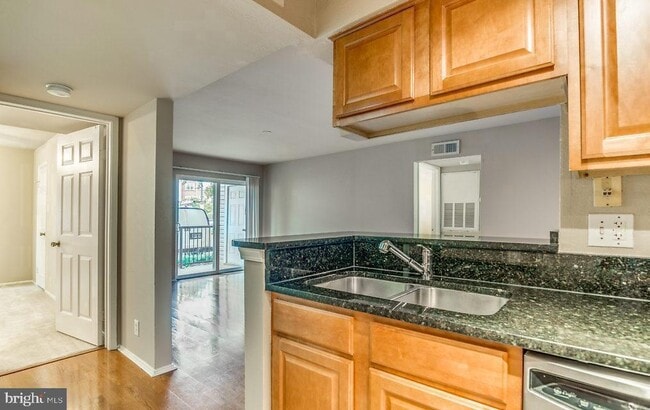 Photo - 3305 Wyndham Cir Unit 156