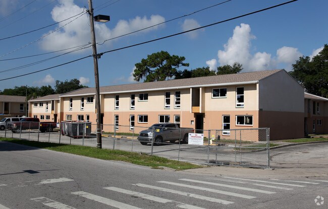 Photo - Oakview Apartments