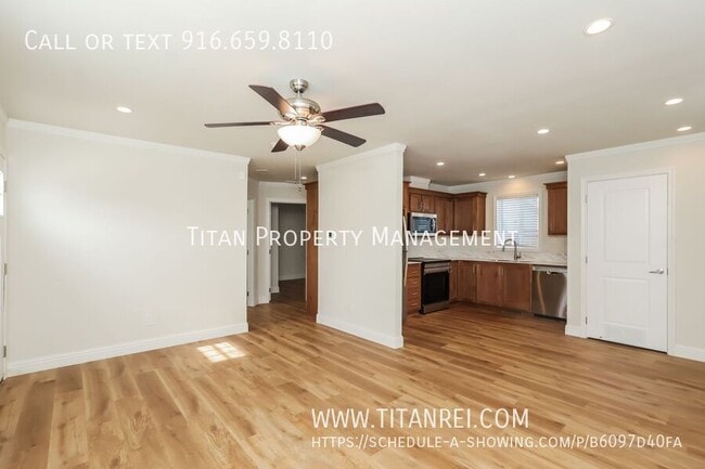 Photo - 313 Vandenberg Cir Unit A