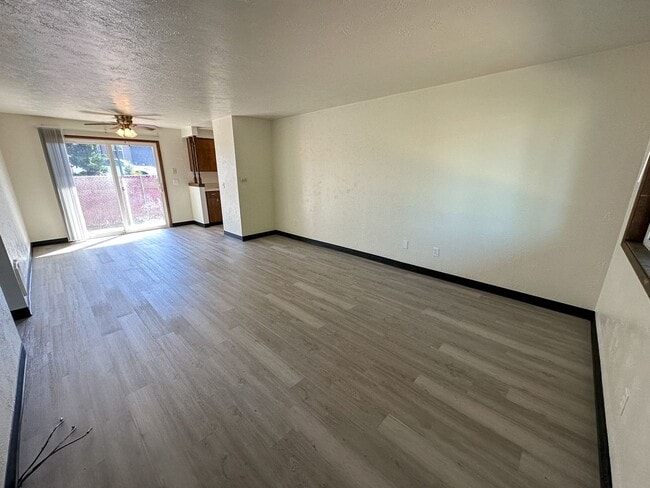 Photo - EVERGREEN1574-1594 Unidad 1584