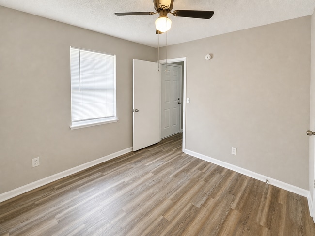 109 West Ave Unit B