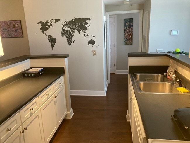 Photo - 1315 East Blvd Unidad 610