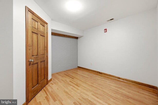 Photo - 443 Millwood Ave Unit 3