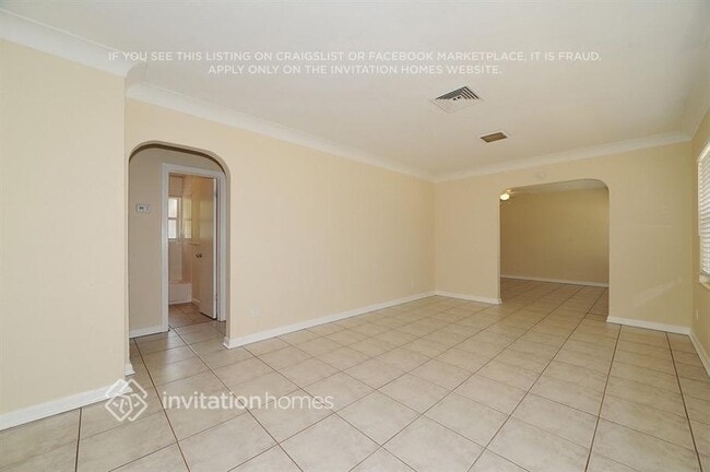 Photo - 350 McArthur Ave