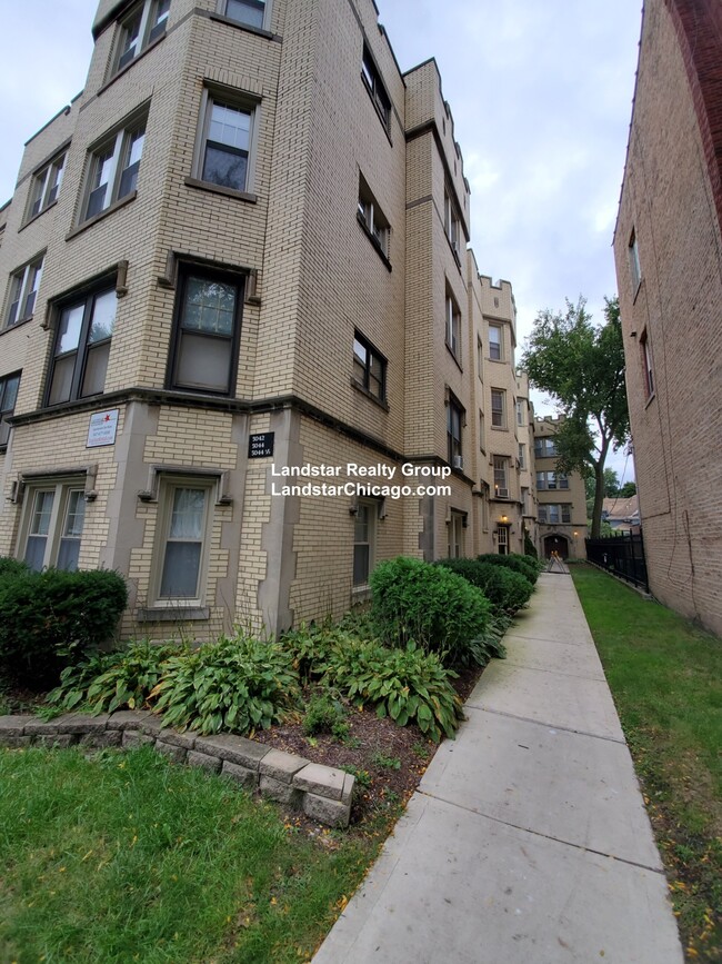 Photo - 5042 N Wolcott Ave Unit 1B