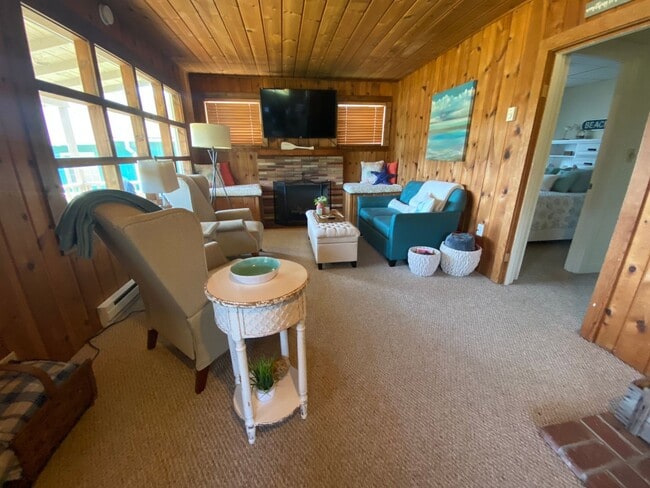 Photo - MONTHLY RENTAL ON LONG BEACH PENINSULA