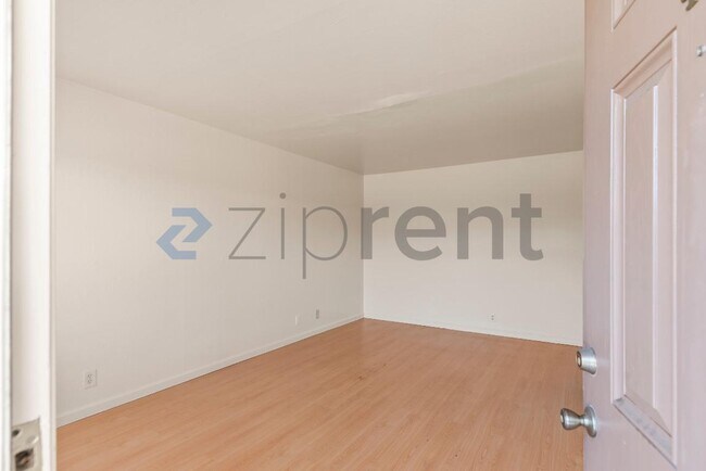 Photo - Unit 41