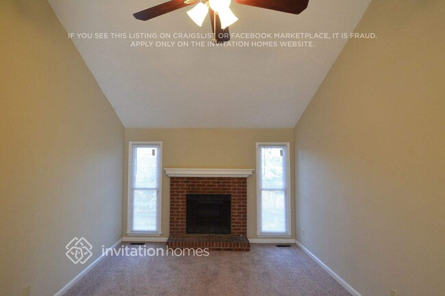 Photo - 2653 Laurel View Dr