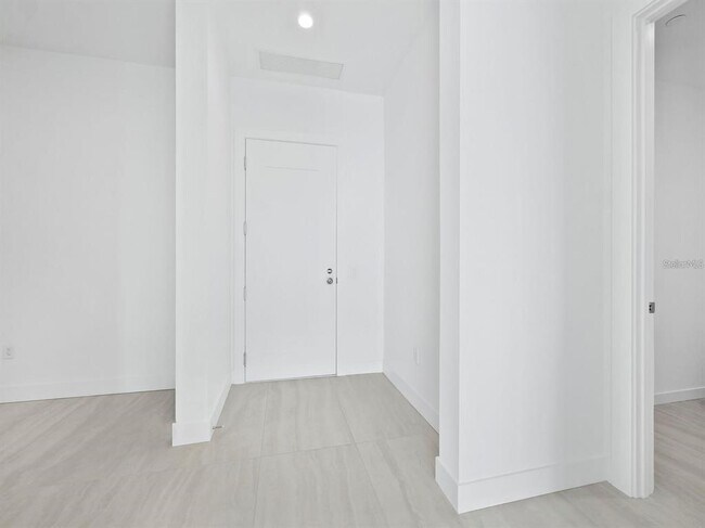 Photo - 301 Quay Commons Unit 1809