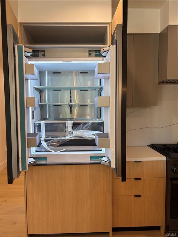 Photo - 10352 Riverside Dr Unit 201