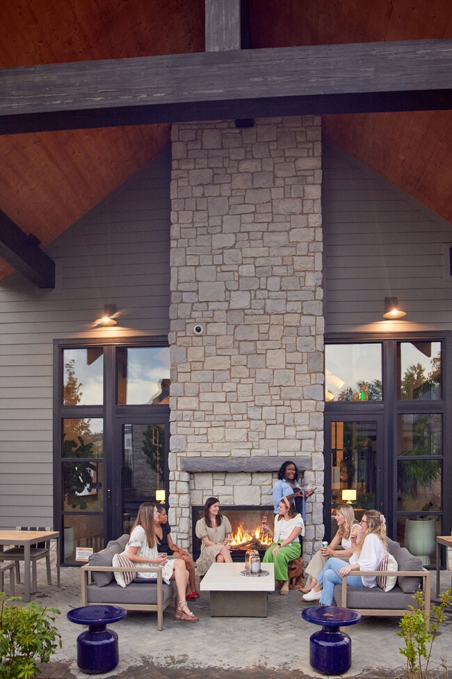 Photo - NOVEL Mallard Creek by Crescent Communities