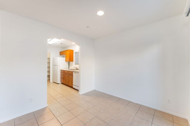 Photo - Bright and Spacious 3-Bedroom Home with Balcony and Modern Comforts!