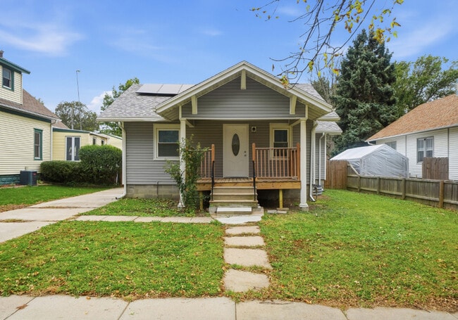 Building Photo - 6429 Morrill Ave