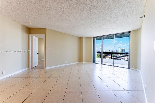 Photo - 3530 Mystic Pointe Dr Unit 2207