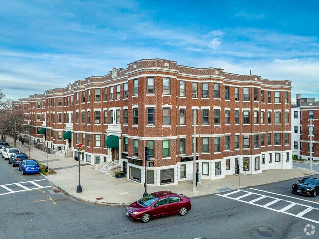 Photo - Washington Square Apartments