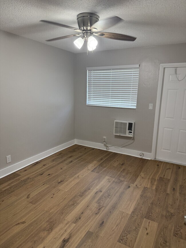 1331 Holly Heights Dr Unit 3