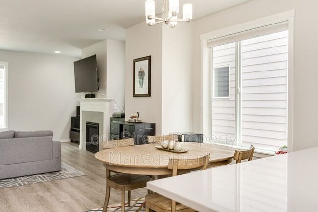 Photo - 17854 SW Rudolph Ln