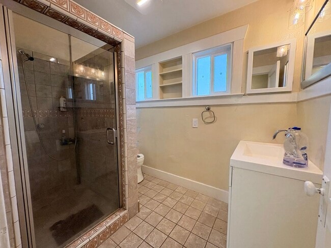 Photo - 210 Las Flores Ave