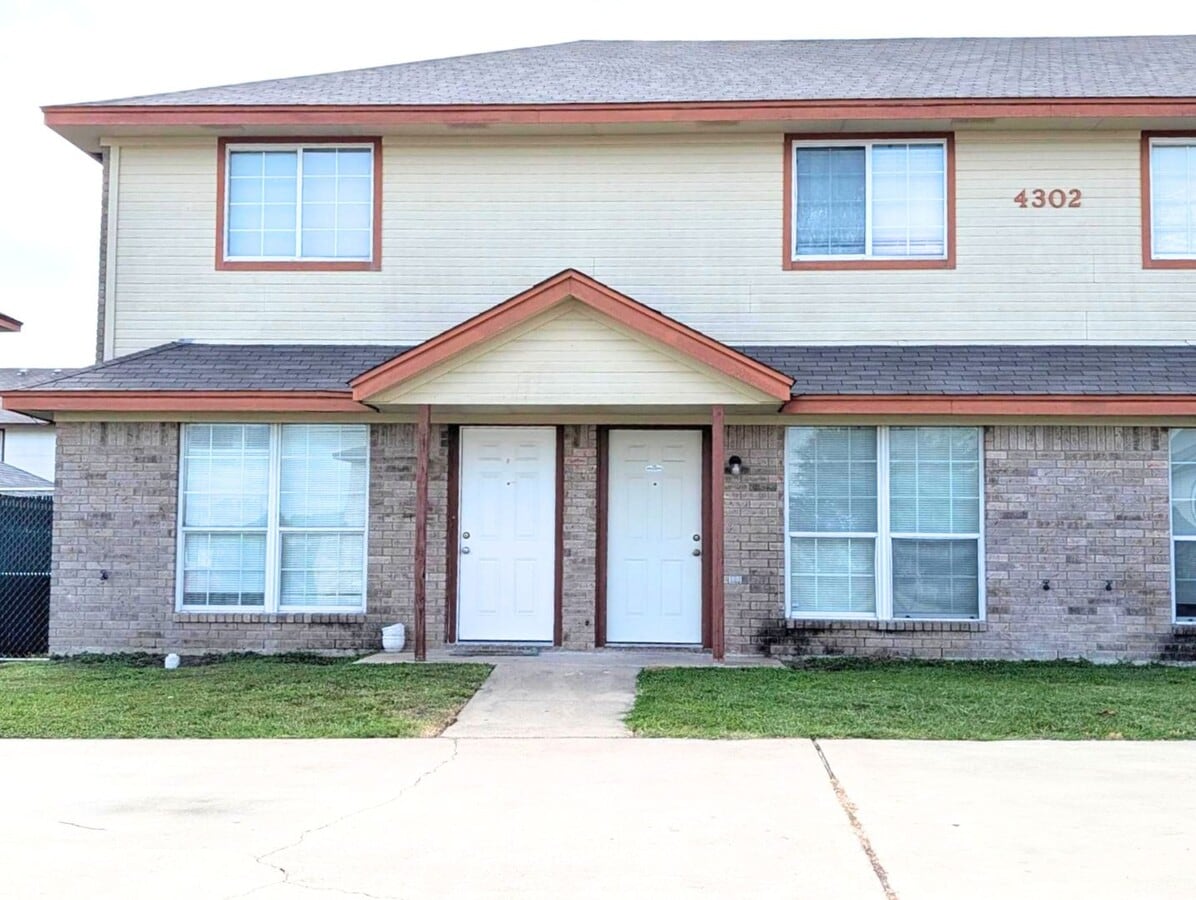 Photo - 4302 Jeff Scott Dr Unit 4302 A