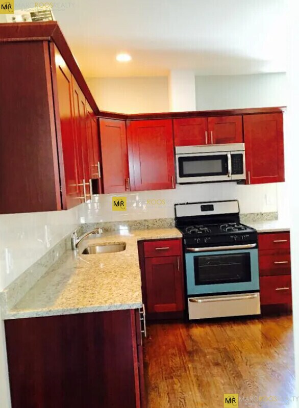 Photo - 49 Beech Glen St