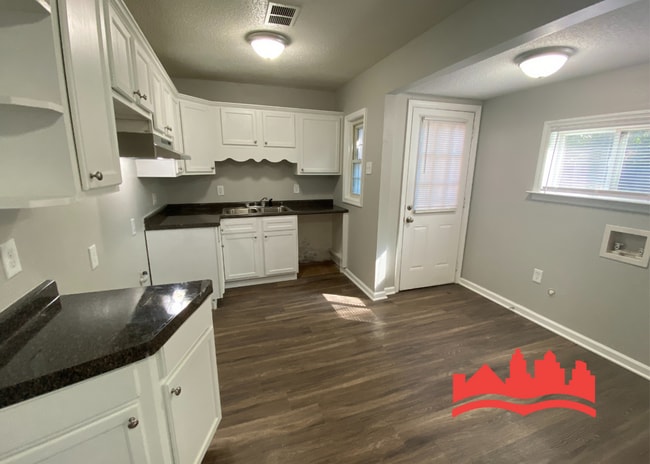 Photo - 4229 Westover Ave