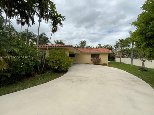 Building Photo - 8445 SW 4th St