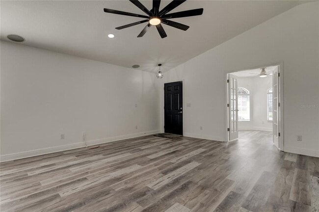 Photo - 6032 Lanshire Dr